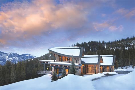 Tour A Snow Covered Abode In Big Sky Montana Mountain Living