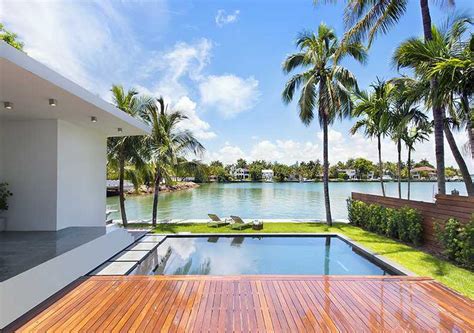 11499 Million Newly Built Modern Waterfront Home In Miami Beach Fl