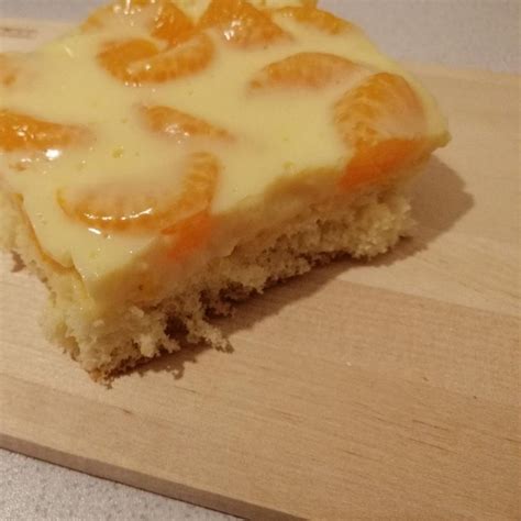 Schneller Mandarinen-Pudding Kuchen mit Bisquitboden | Rezept | Kitchen ...