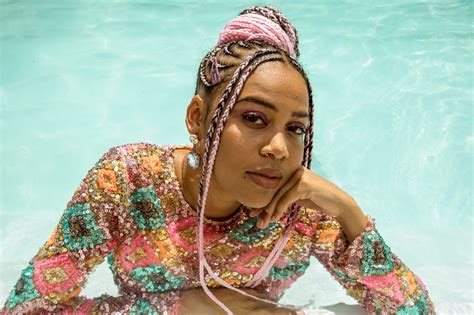 While you might think braids take forever to create, the easy braided hairstyles for long hair we've found are perfect for plaiting rookies and guaranteed to elevate your mane game in the time it would usually take you to style your. Rainbow Braid Hairstyles For Kids Sho Madjozi : 70 Sho Madjozi Ideas In 2020 Sho Braided ...