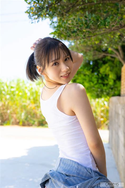Nanami Ogura 小倉七海 Graphis Gals Precious Stone Vol Share erotic Asian girl picture