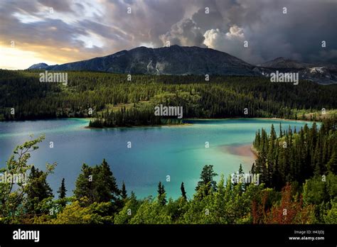 Emerald Lake Southern Yukon Canada Stock Photo Alamy