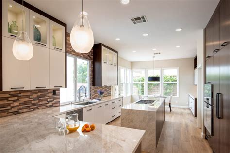 Data from a remodeling magazine report puts a minor remodel in 2019 at about $22,500 and a major how your kitchen is used should guide design choices, from adding an island to where you'll hide the trash can. How Much Do Kitchen Cabinets Cost? | Remodel Works