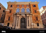 Palazzo muti rome hi-res stock photography and images - Alamy