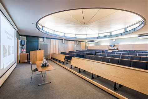The Junior Common Room (JCR) Lecture Theatre and Private Dining Room (PDR) | St Catherine's College