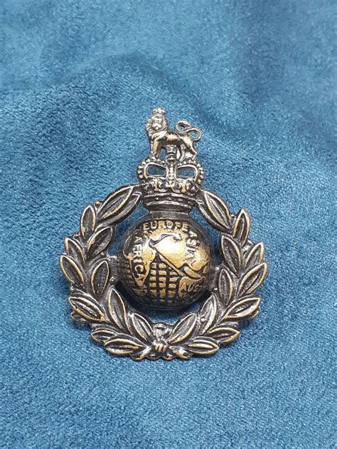 Royal Marines Beret Badge In Royal Marines Badges