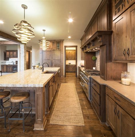 Warm Cozy Rustic Kitchen Designs For Your Cabin