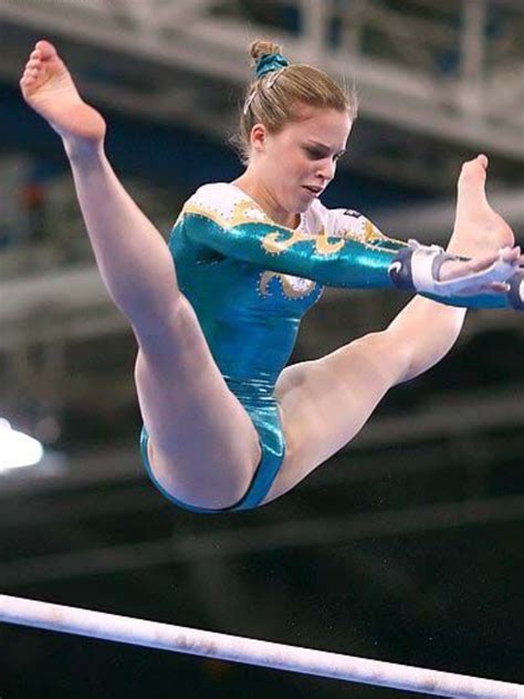 Pretty Gymnast Poses Hot Sex Picture