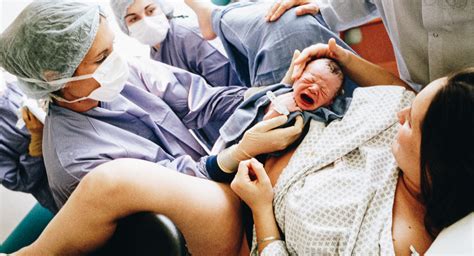 Vaginal Birth Basics What Happens In A Vaginal Delivery Babycenter