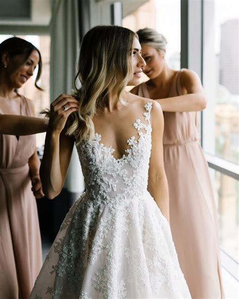 25 Not To Miss Wedding Photo Ideas For Your Bridesmaids Deer Pearl