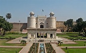 Lahore Fort Historical Facts and Pictures | The History Hub