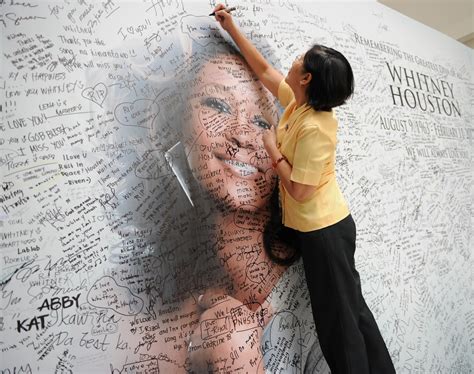 The Whitney Houston Memorial Service Where To Watch And More Info