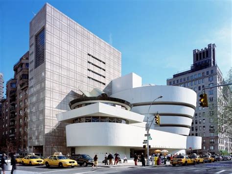 Modern Architecture The Guggenheim Museum In New York Founterior