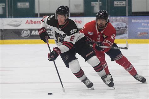 Opponents Battle Back To Beat The Cowichan Valley Capitals 2 Nights In