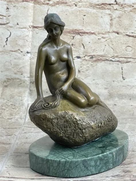 Bronze Naked Girl Statue Sitting Nude Woman Sculptures Mens Dorm Decorative Sale