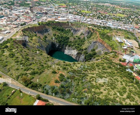 The Big Hole Kimberley Stock Photo Alamy