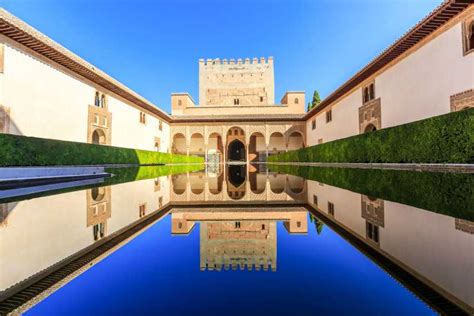 Granada Tour Guiado Alhambra Y Generalife Con Entrada Getyourguide