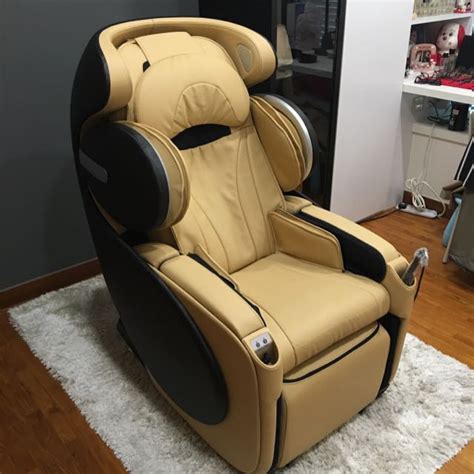 Osim Udivine App Massage Chair Luxury Bags And Wallets On Carousell