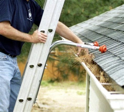 8 Best Ladder Stabilizer A Great Addition To Your Ladder Tool Box