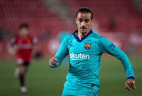 Barcelona's hopes of retaining the spanish title look to. Arsenal could make surprise move for Antoine Griezmann ...