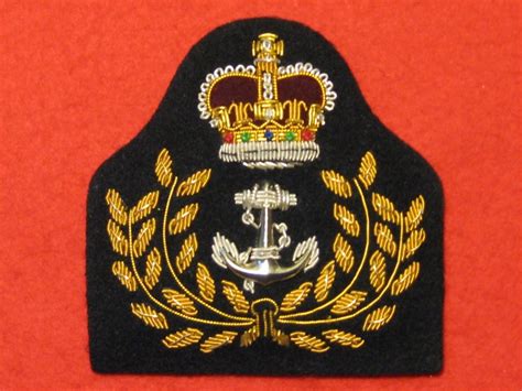 Royal Navy Warrant Officers Cap Badge Hill Military Medals