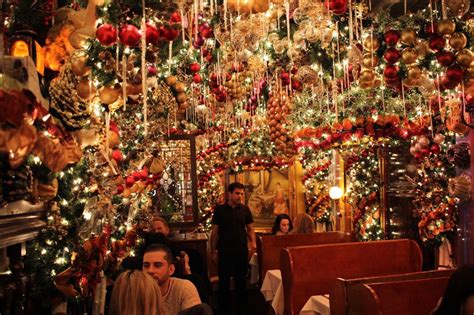 Deck The Food Halls Nyc Restaurants With Amazing Christmas Decorations