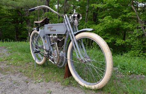 1913 Board Track Racing Indian And 1910 Harley Davidson Model F