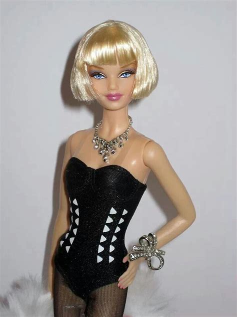 Pin By The Introverted Momma On Dollyworld Barbie Fashionista Glamour Dolls Barbie Basics