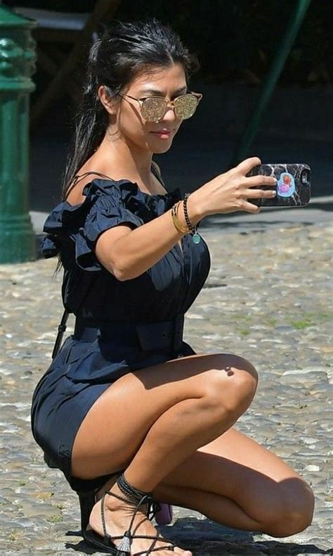 Kourtney Kardashian In Bikini Candids In Mexico Celebzz Celebzz Hot
