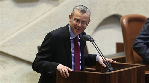 יש חוסר הבנה למהות החוק, הוא קיים בהרבה דמוקרטיות. ועדת השרים אישרה את חוק הלאום: "סוף לגרירת הרגליים"