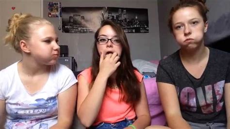 Tag N°1 Chubby Bunny Challenge Wlaura Et Chloé Youtube