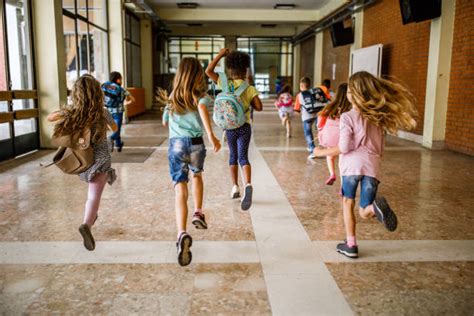 7500 Children In School Hallway Stock Photos Pictures And Royalty Free