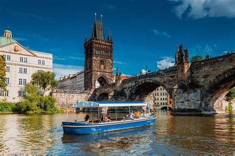 Wir lieben die natur und geben gerne mal was für einen nationalpark aus, doch für museen, kirchen oder sonstige sehenswürdigkeiten reut uns das eintrittsgeld meist. DIE TOP 10 Sehenswürdigkeiten in Tschechien 2020 (mit ...