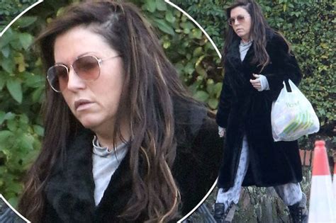 Makeup Free Eastenders Star Jessie Wallace Looks Downtrodden As She