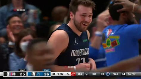 Luka Doncic Brings The Crowd To Their Feet After Scored 28 Points In 10