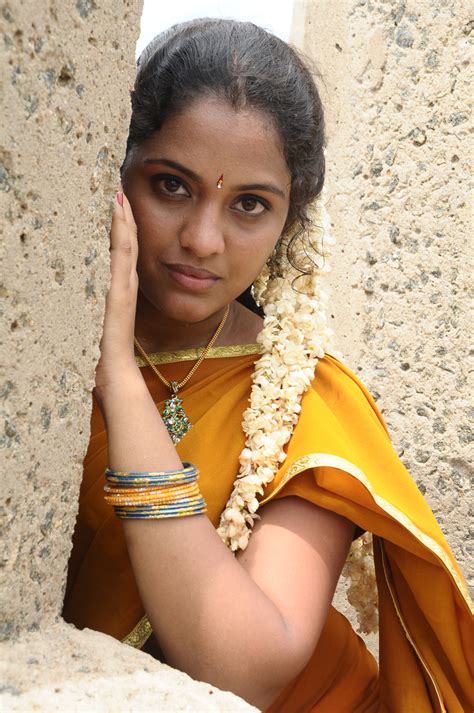 Tamil Hot Actress Brindha Latest Voni Images Gallery