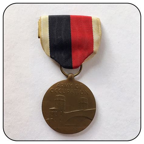 Army Of Occupation 1945 Wwii Medal Vintage Military Medal Army Of