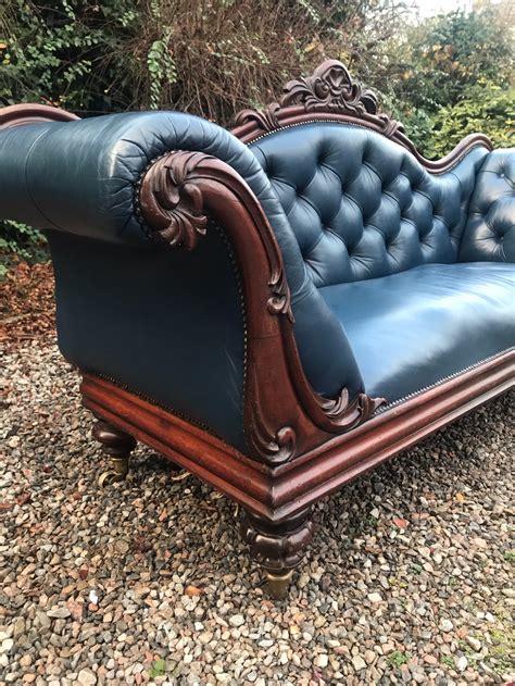 Early Victorian Carved Mahogany Sofasetteecouch 586075