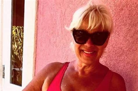 Loose Women Denise Welchs Weight Loss Is Showed Off To Full Effect In