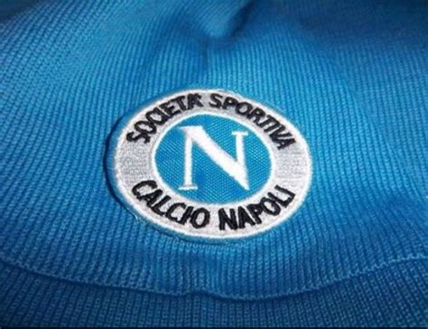 Tuta rappresentanza pro grigia ssc napoli 19/20. Stemma Napoli | Futebol