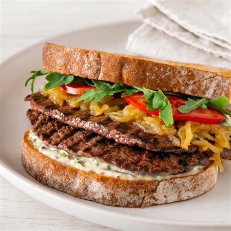k roo weekend lunch 😋 kangaroo sizzle steak sandwich
