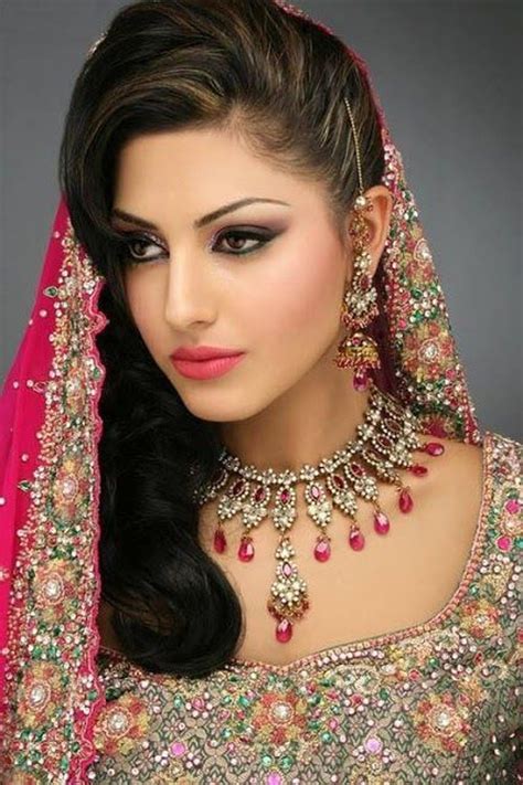 One of the best indian wedding hairstyles for long hair is a choice that offers a messy layout. Hairstyles For Indian Wedding - 20 Showy Bridal Hairstyles