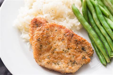 Pork chops might not steal the slimming protein spotlight the way chicken does. Baked Thin Cut Pork Loin Recipe | Sante Blog