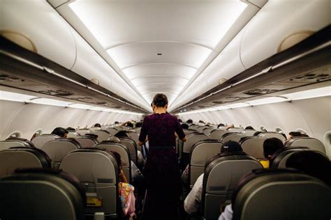 Keuntungan Dan Kerugian Ketika Duduk Di Window Seat Pesawat