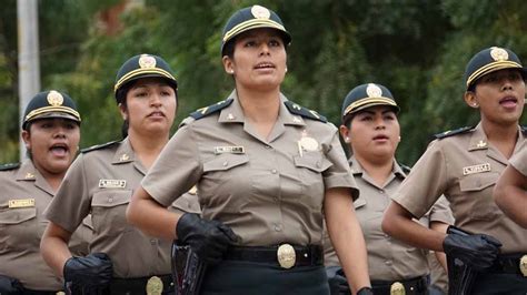 Pnp Destaca Rol De Mil Agentes Femeninas En El D A De La Mujer Polic A