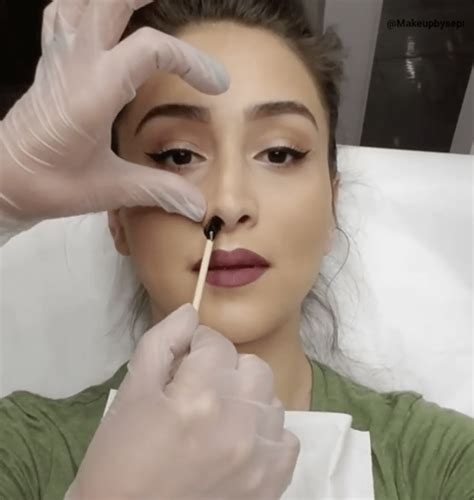 People Are Concerned Over This Bloggers Viral Nose Waxing Video