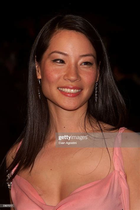 Lucy Liu Arrives At The Vanity Fair Oscar Party At Mortons Following