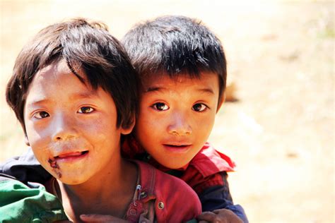 Gambar Orang Orang Orang Bermain Anak Laki Laki Pria Anak Raut