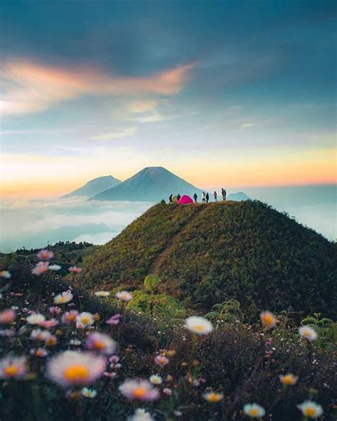 Gunung Prau Dieng Jelajahi Keindahan Gunung Tercantik Di Jawa Tengah