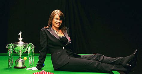 Sexy Snooker Referee Michaela Tabb Set To Become A Pin Up Mirror Online